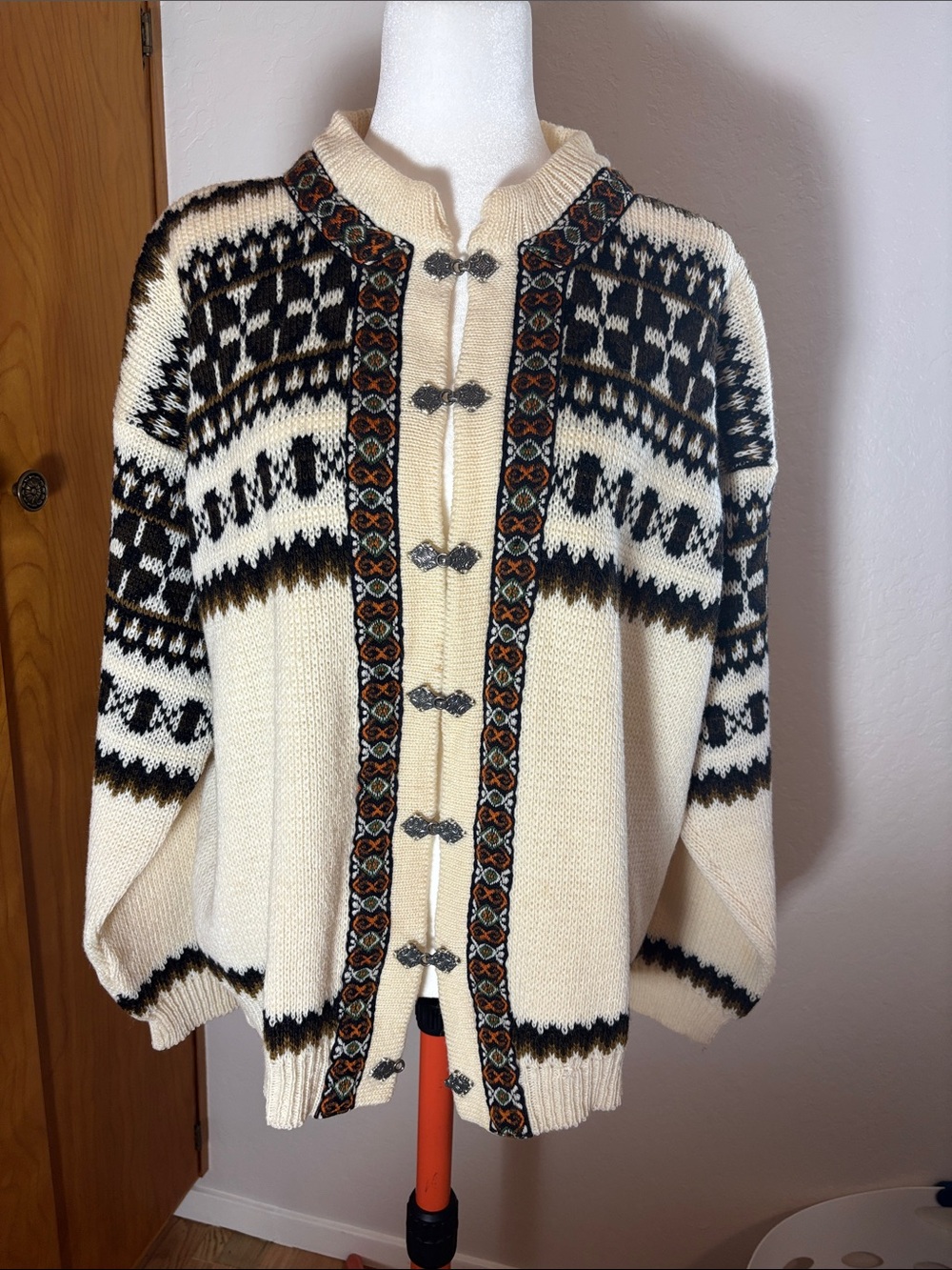 Hand knit Scandinavian wool sweater